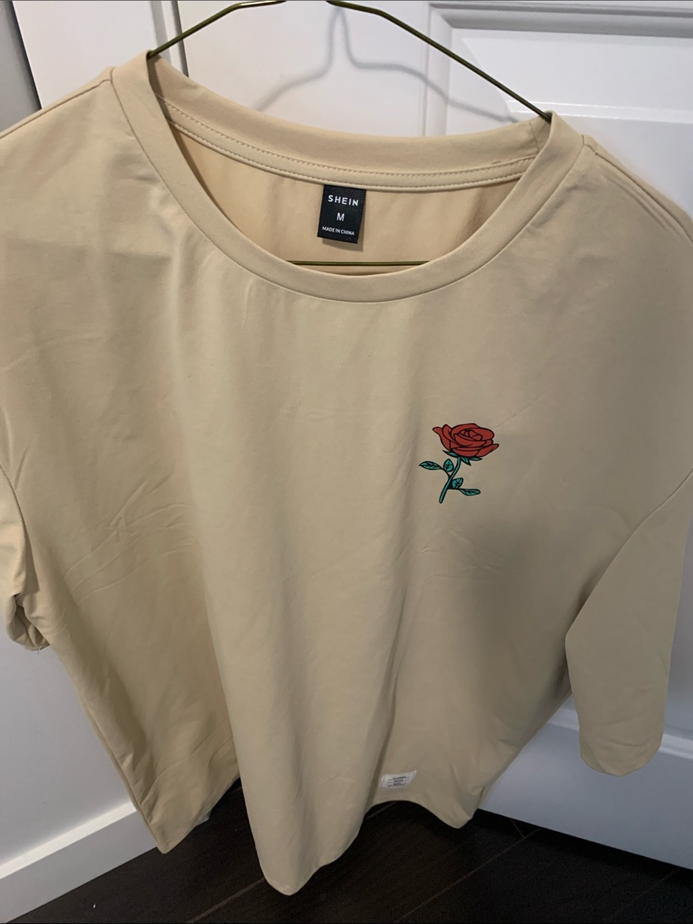 SHEIN men’s  Beige Tee with Red Rose Embroidery